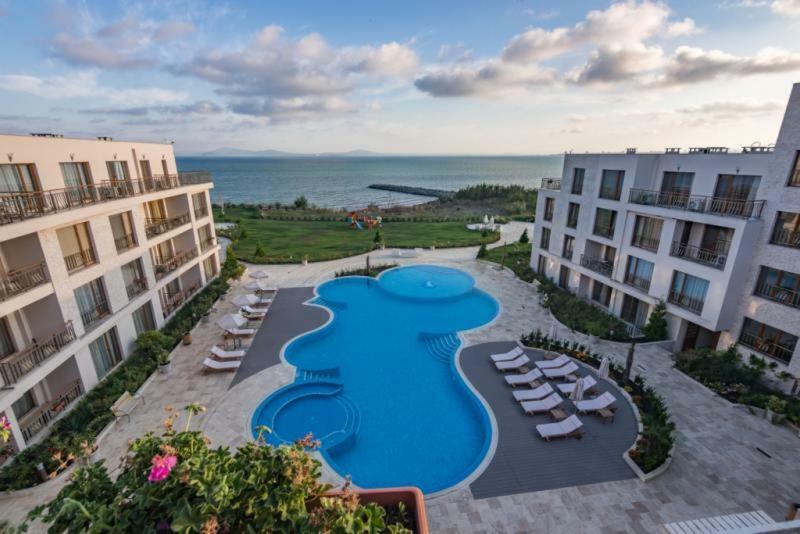 Studio In Diamond Beach Burgas Exterior photo