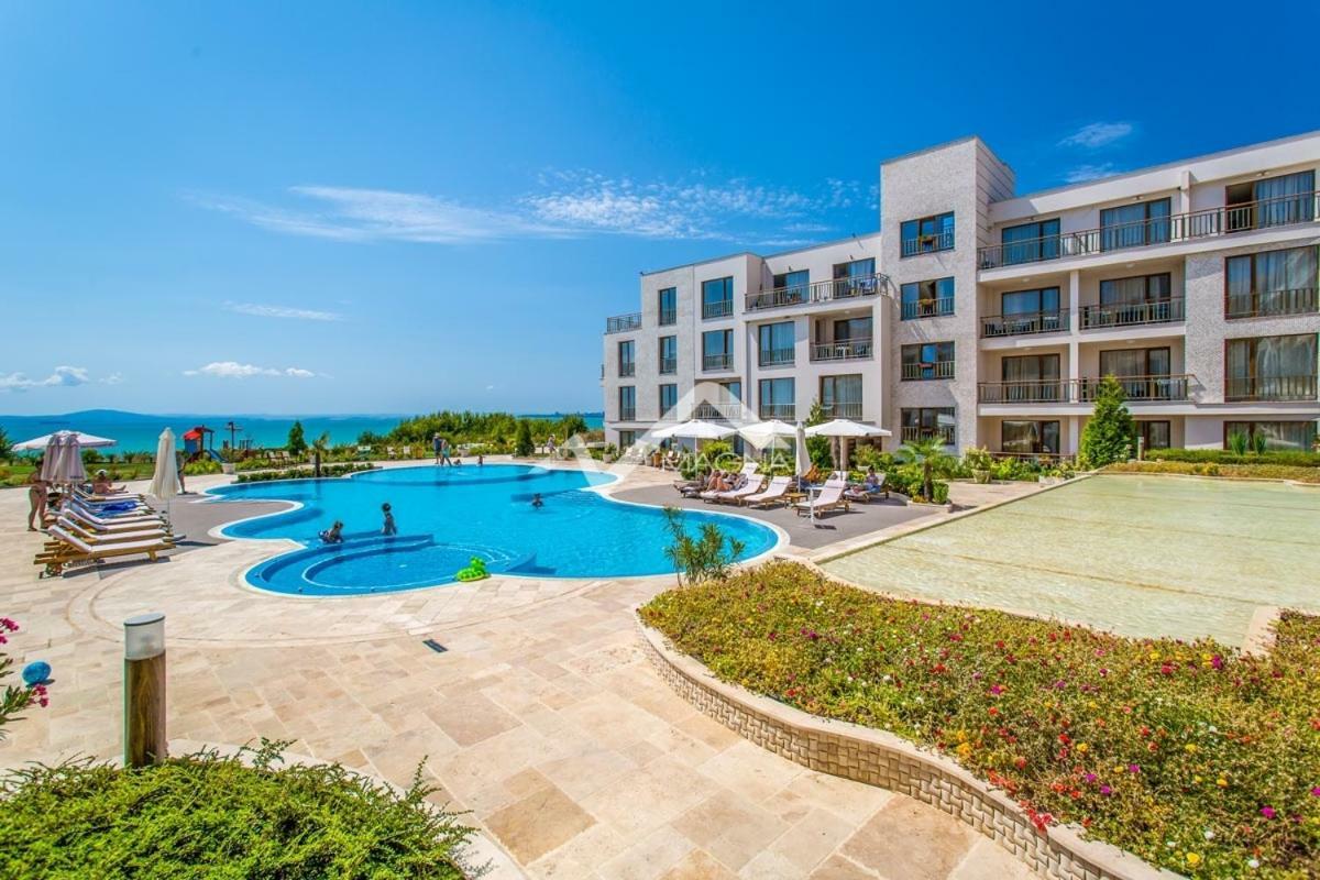 Studio In Diamond Beach Burgas Exterior photo